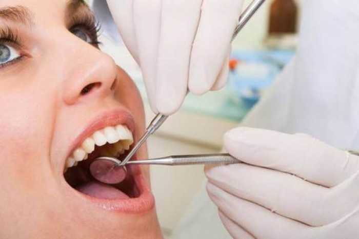 Clínica Dentária Perus